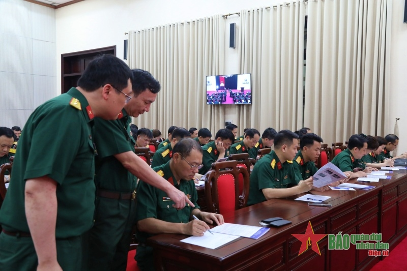 Kiểm tra công tác bảo đảm trật tự, an toàn giao thông khối cơ quan Bộ Quốc phòng